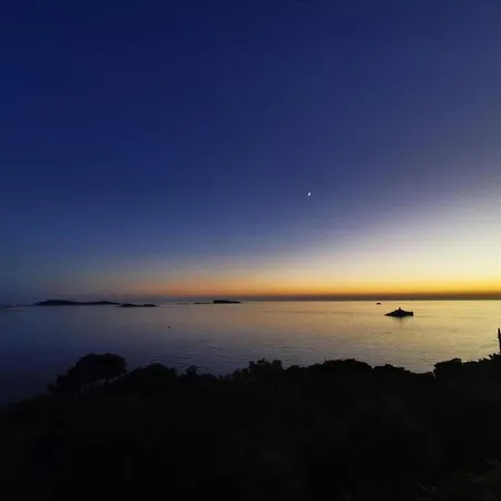 Samba - With Balcony And Sea View