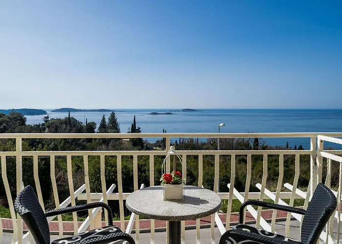 아파트 Samba - With Balcony And Sea View