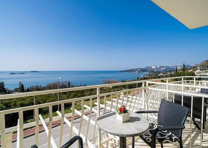 Samba - With Balcony And Sea View Lejlighed